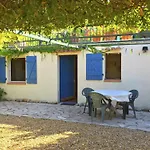 Verdon Views Pool & Terrace * Montagnac (Alpes-de-Haute-Provence)