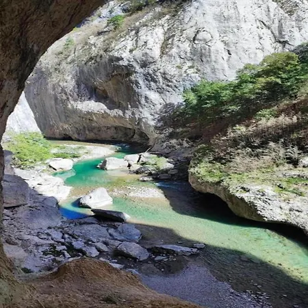 Verdon Views Pool & Terrace * モンタニャック